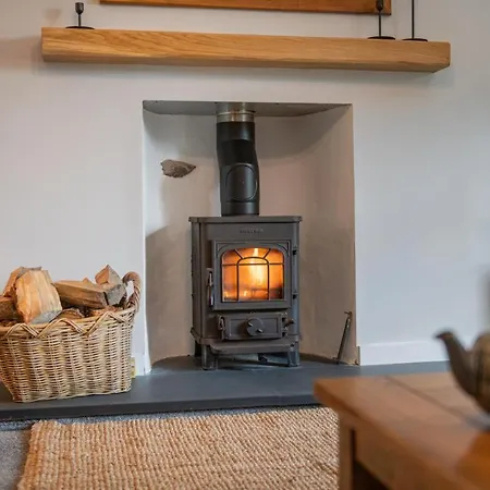 2 Bed In Sz539 *
